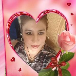 Meet your Posher, Elena